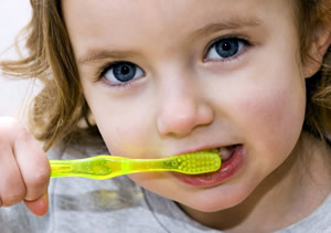 5 dolog, amit gyermeked fogaiért tehetsz